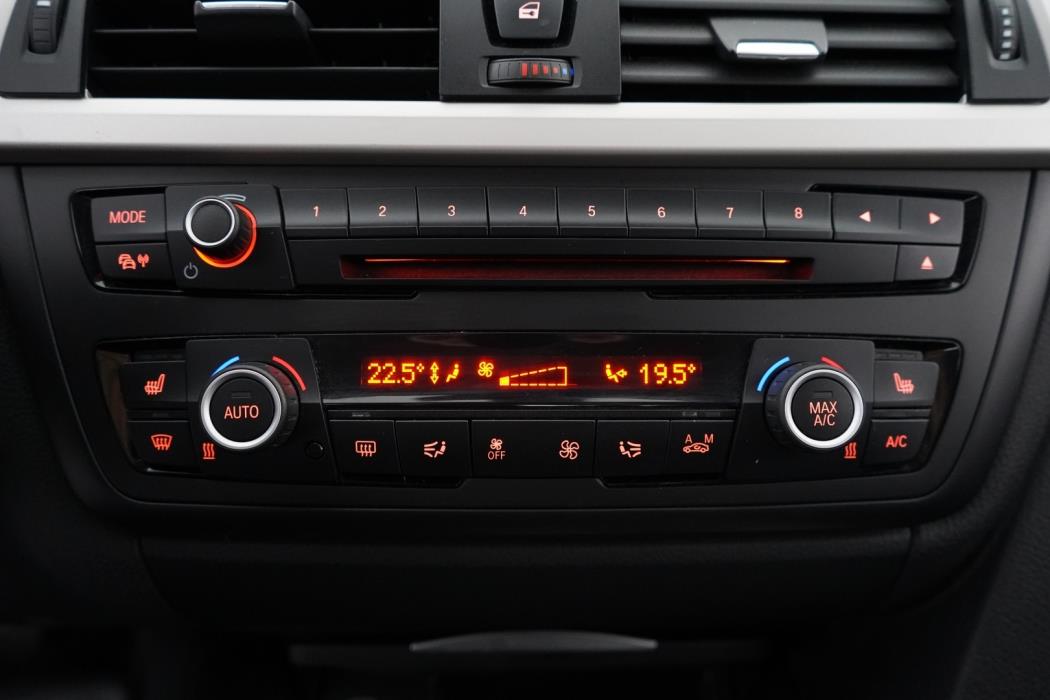 BMW 320 Gran Turismo 2015