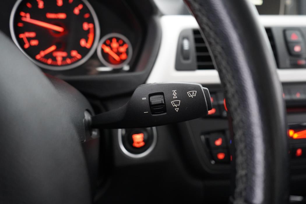 BMW 320 Gran Turismo 2015