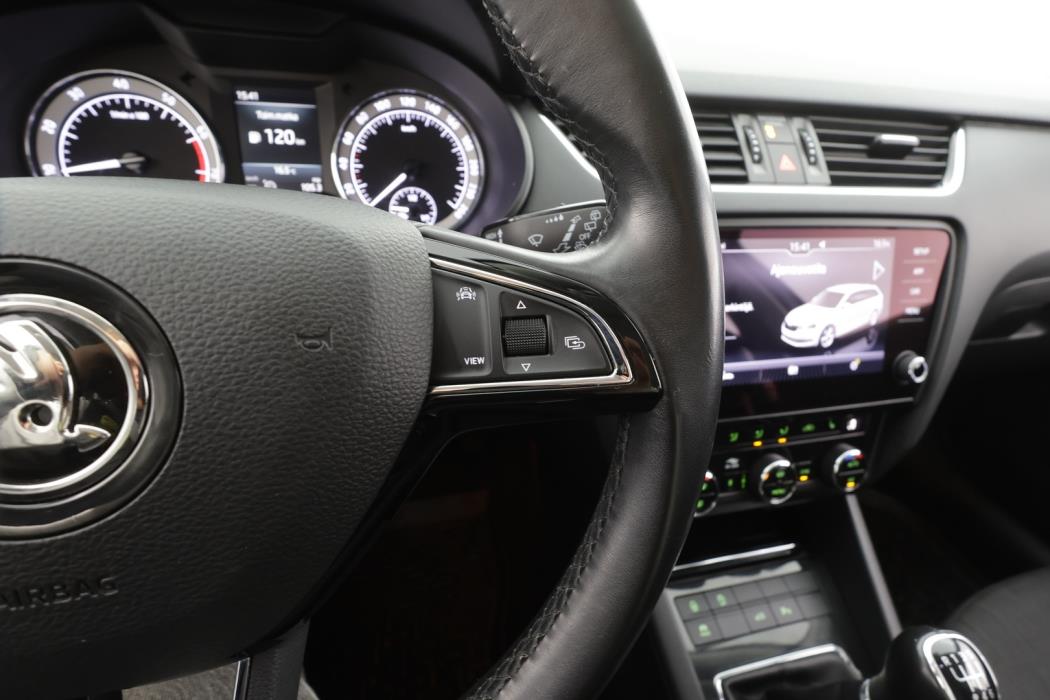 SKODA Octavia 2019
