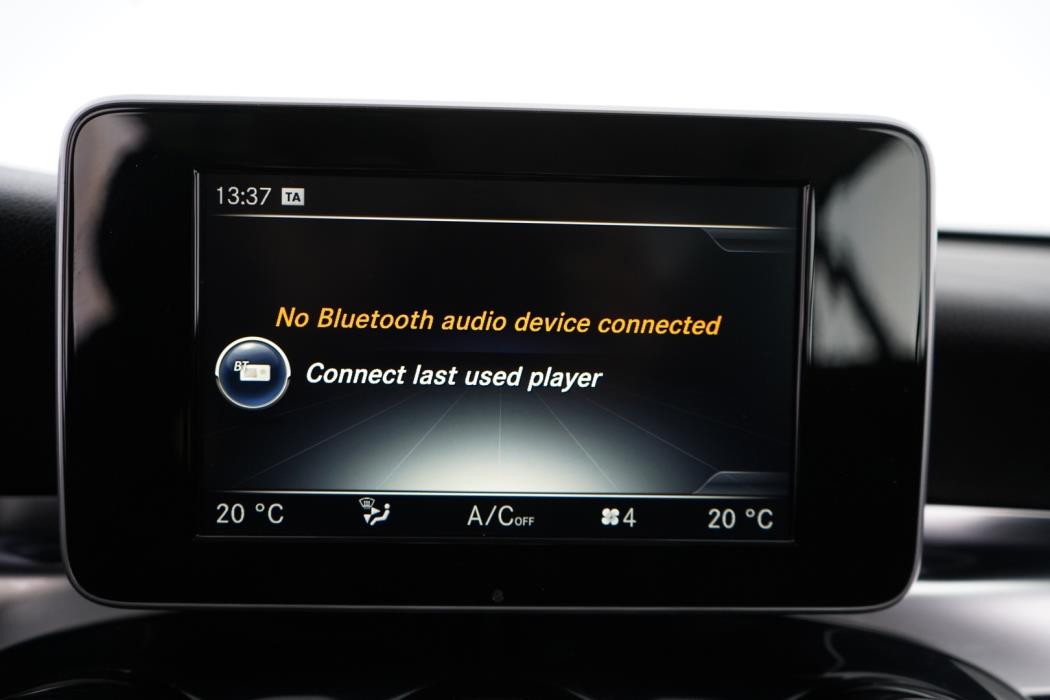 MERCEDES-BENZ C 2015