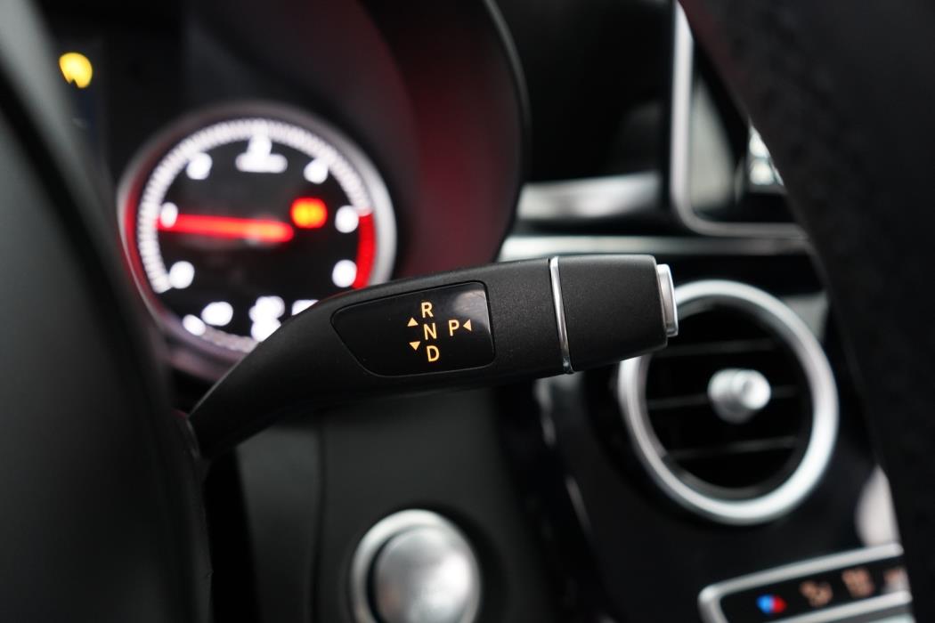 MERCEDES-BENZ C 2015