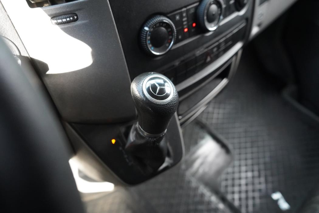 MERCEDES-BENZ Sprinter 2016