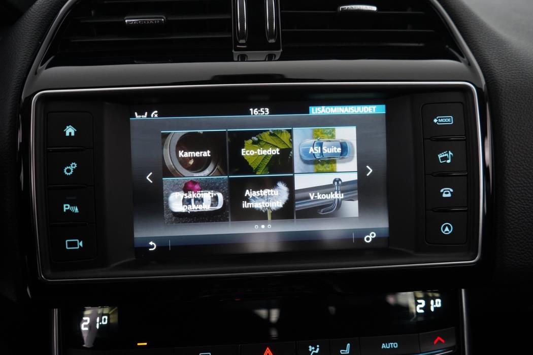 JAGUAR XE 2018