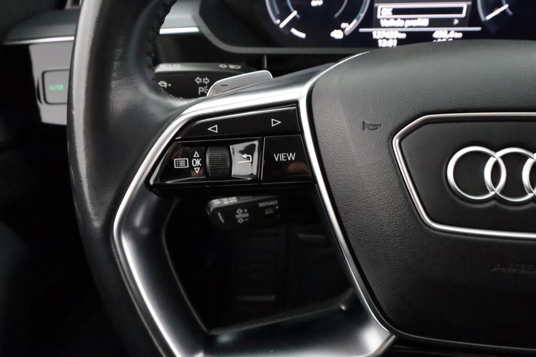 AUDI e-tron 2020