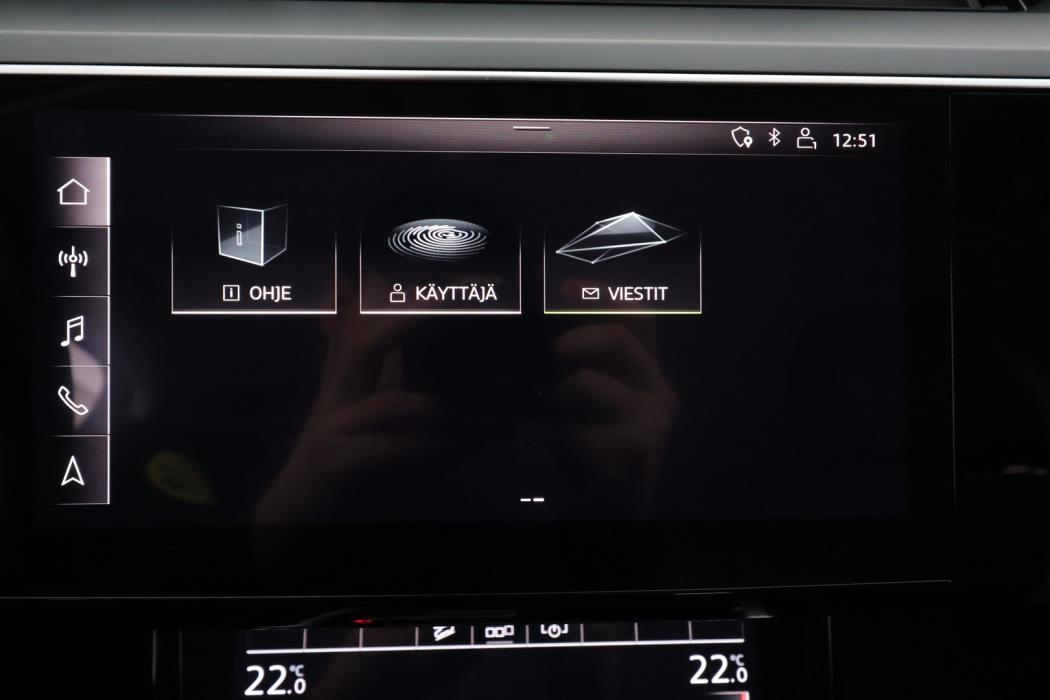 AUDI e-tron 2020