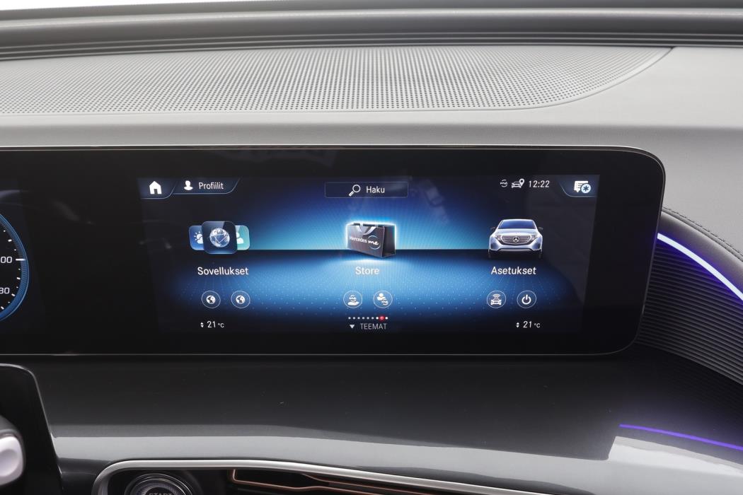 MERCEDES-BENZ EQC 2021