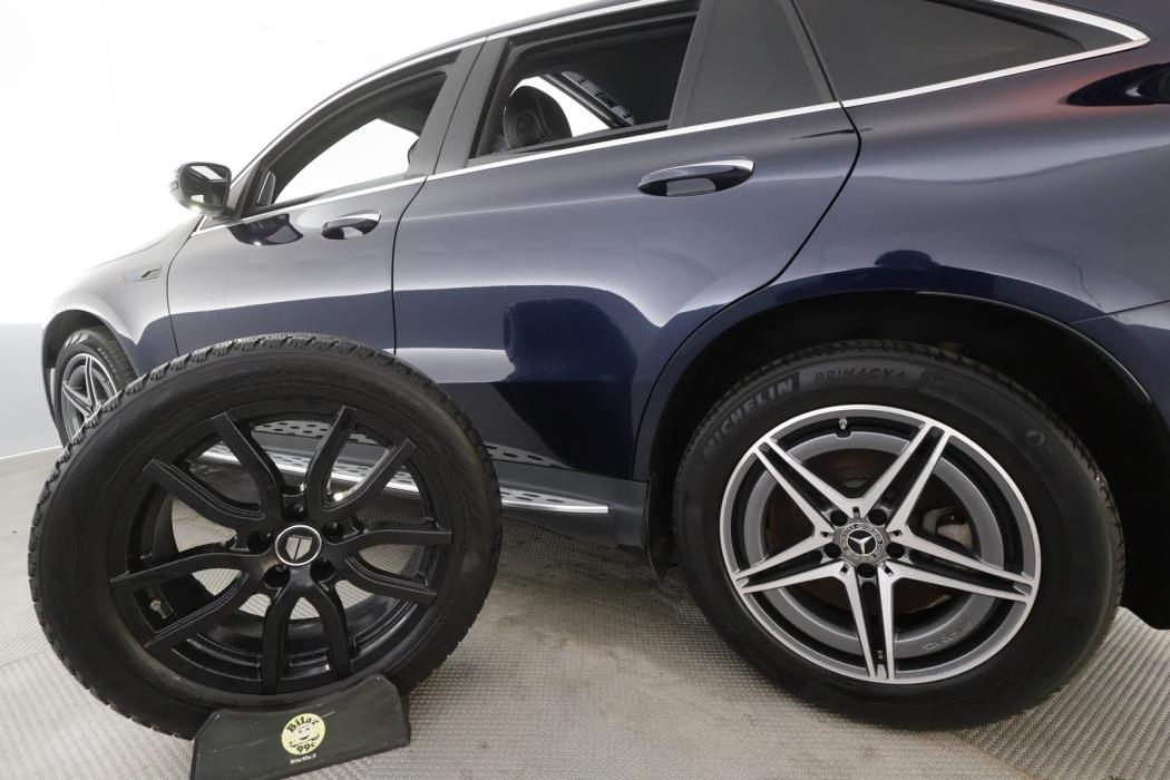 MERCEDES-BENZ EQC 2021