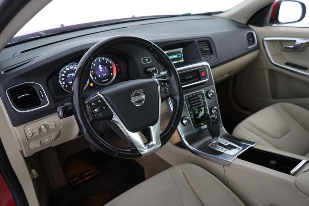 VOLVO S60 2011