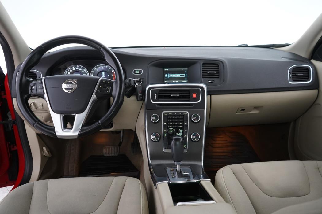 VOLVO S60 2011