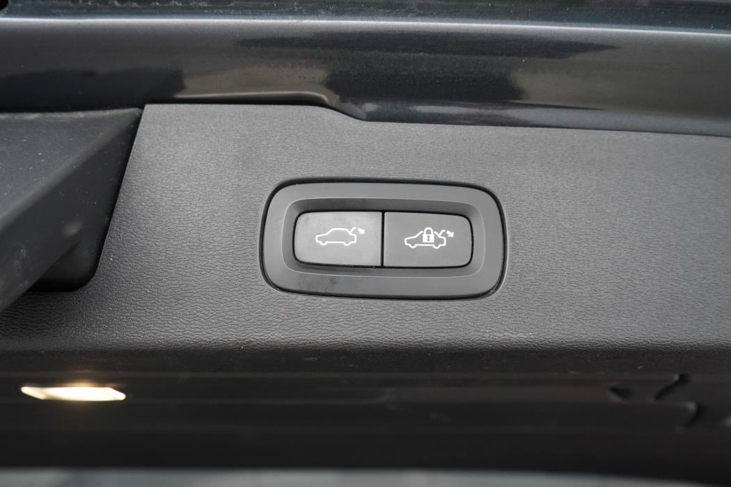 VOLVO V60 2019