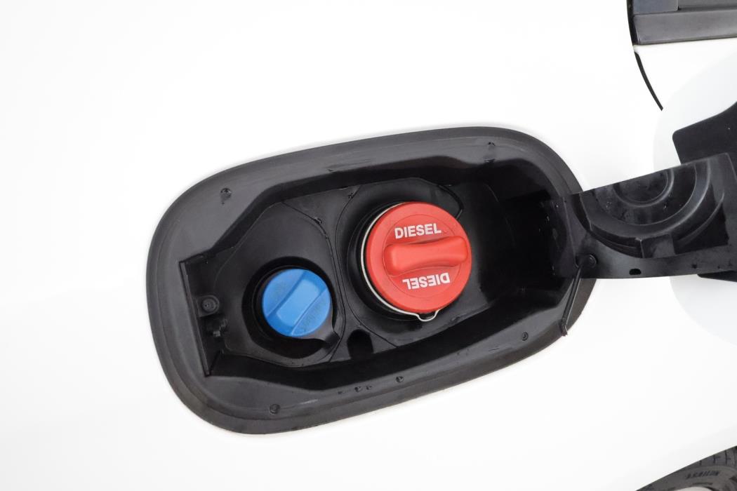 MERCEDES-BENZ E 2017