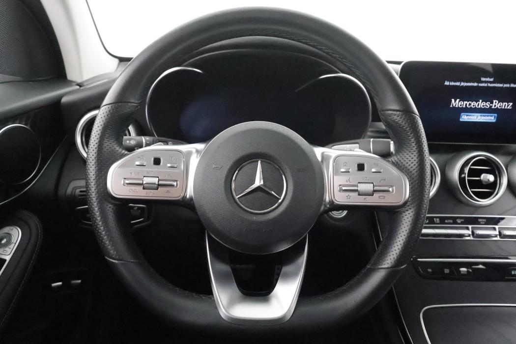 MERCEDES-BENZ GLC 2021