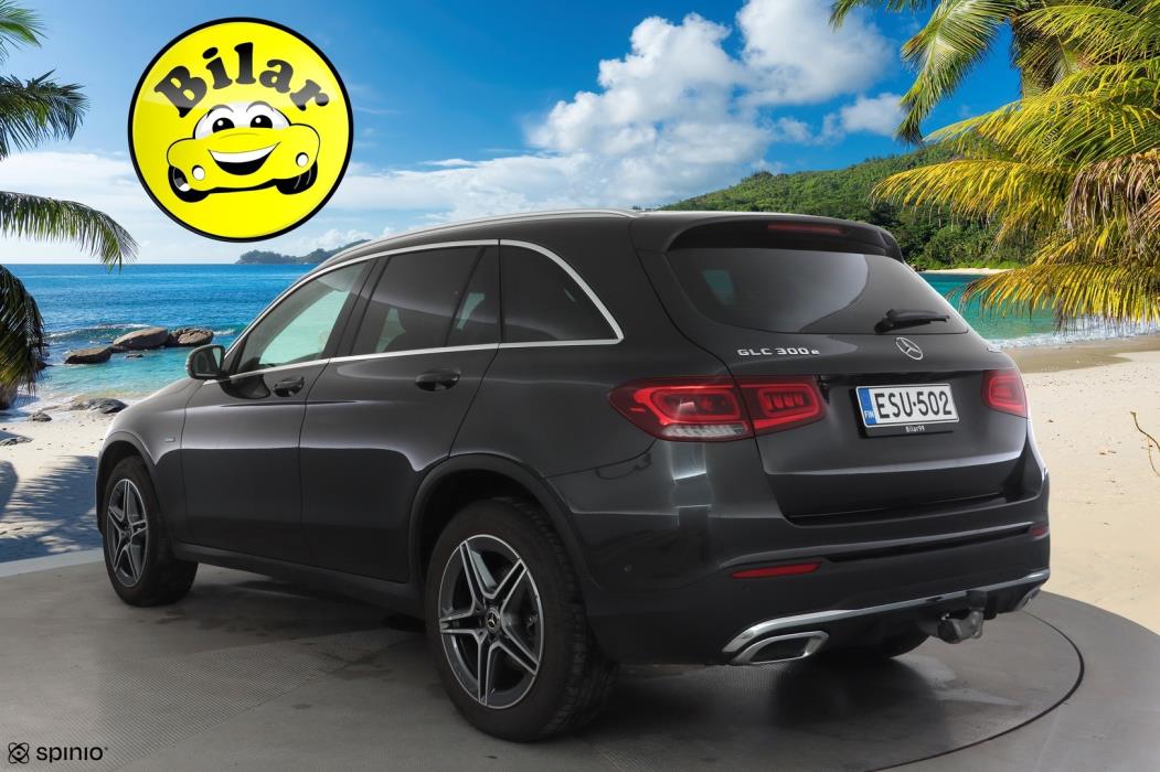 MERCEDES-BENZ GLC 2021