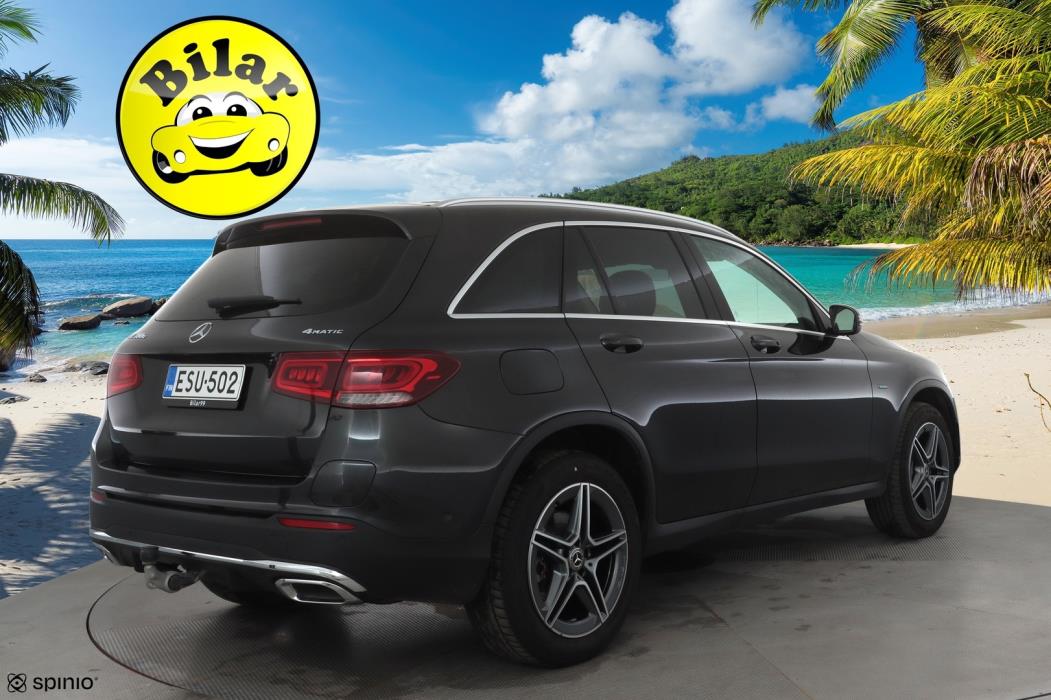 MERCEDES-BENZ GLC 2021