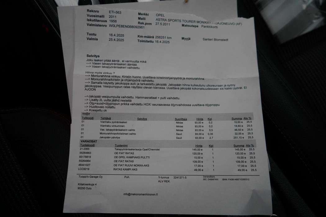 OPEL Astra 2011