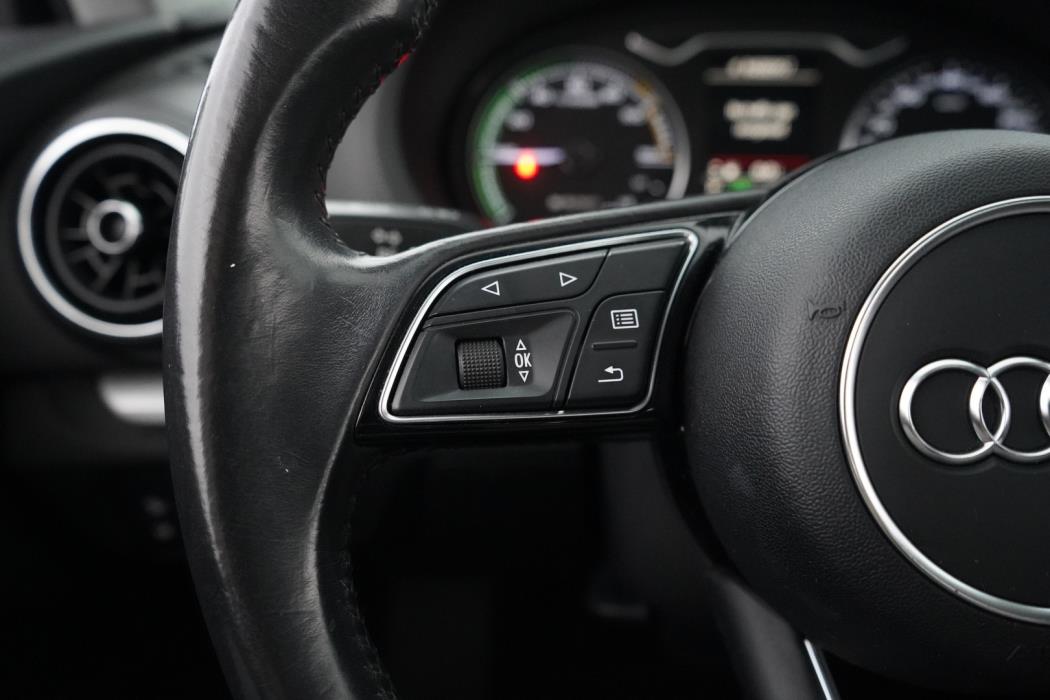 AUDI A3 2017