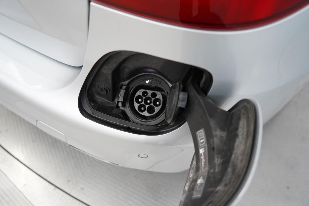 MERCEDES-BENZ C 2020