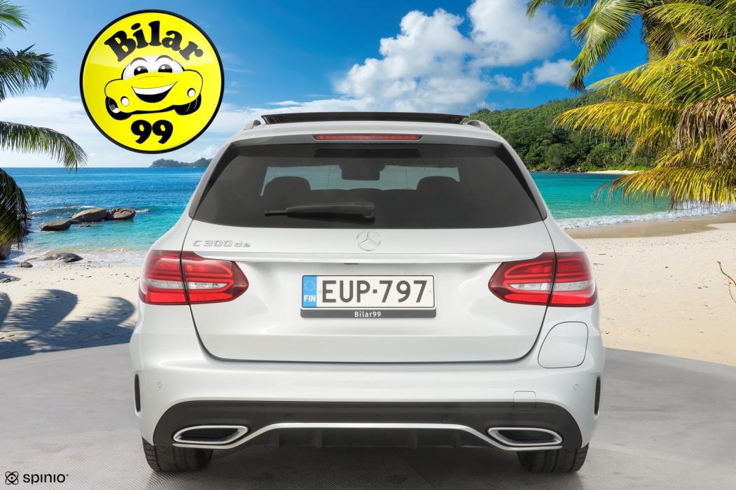 MERCEDES-BENZ C 2020