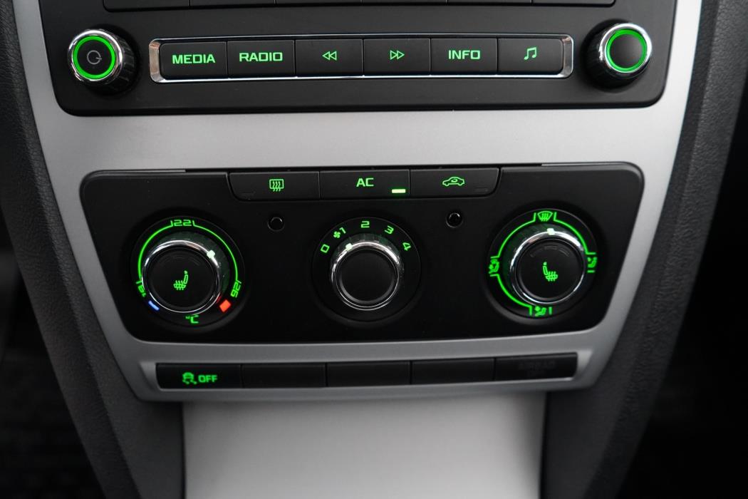 SKODA Octavia 2010