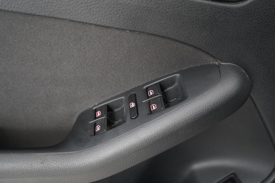 VOLKSWAGEN Jetta 2011