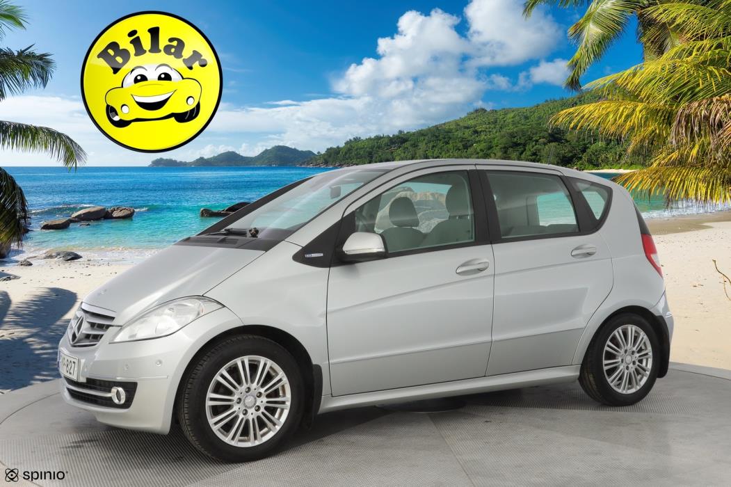MERCEDES-BENZ A 2012