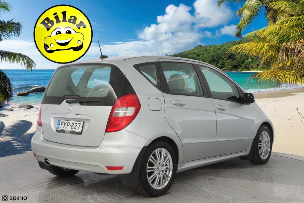 MERCEDES-BENZ A 2012