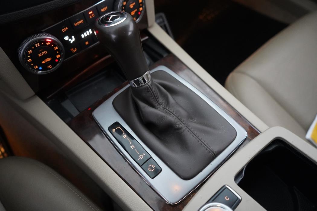 MERCEDES-BENZ C 2008