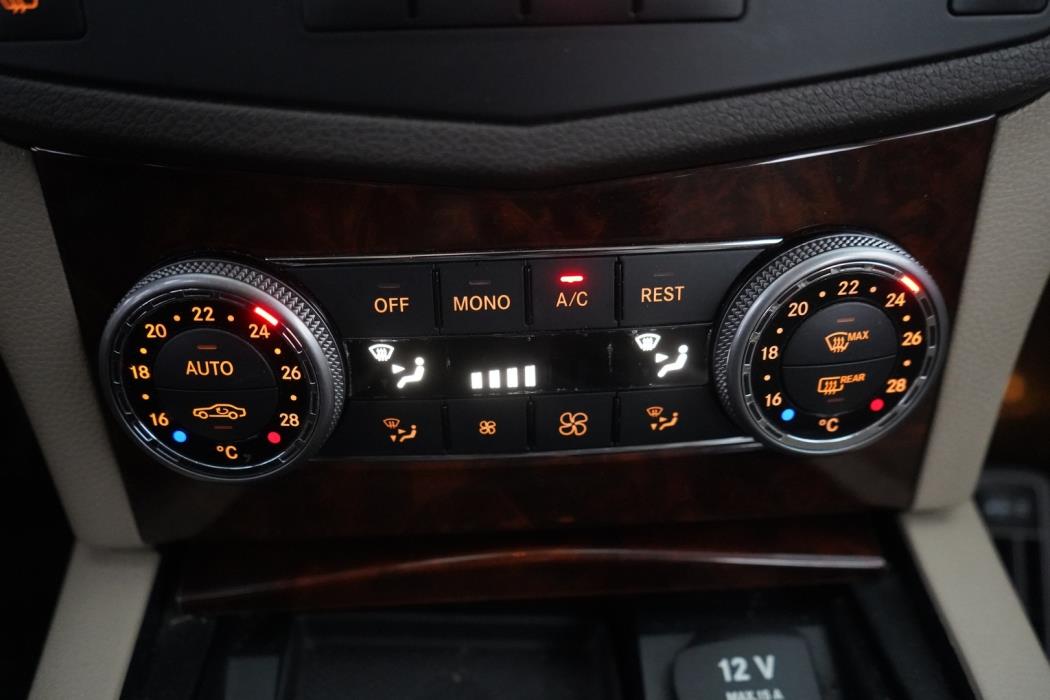 MERCEDES-BENZ C 2008