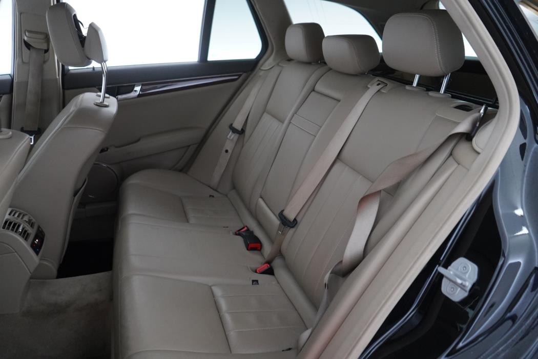 MERCEDES-BENZ C 2008