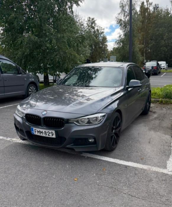 BMW 318 2017