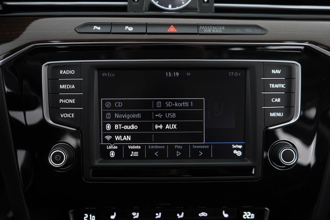 VOLKSWAGEN Passat 2017