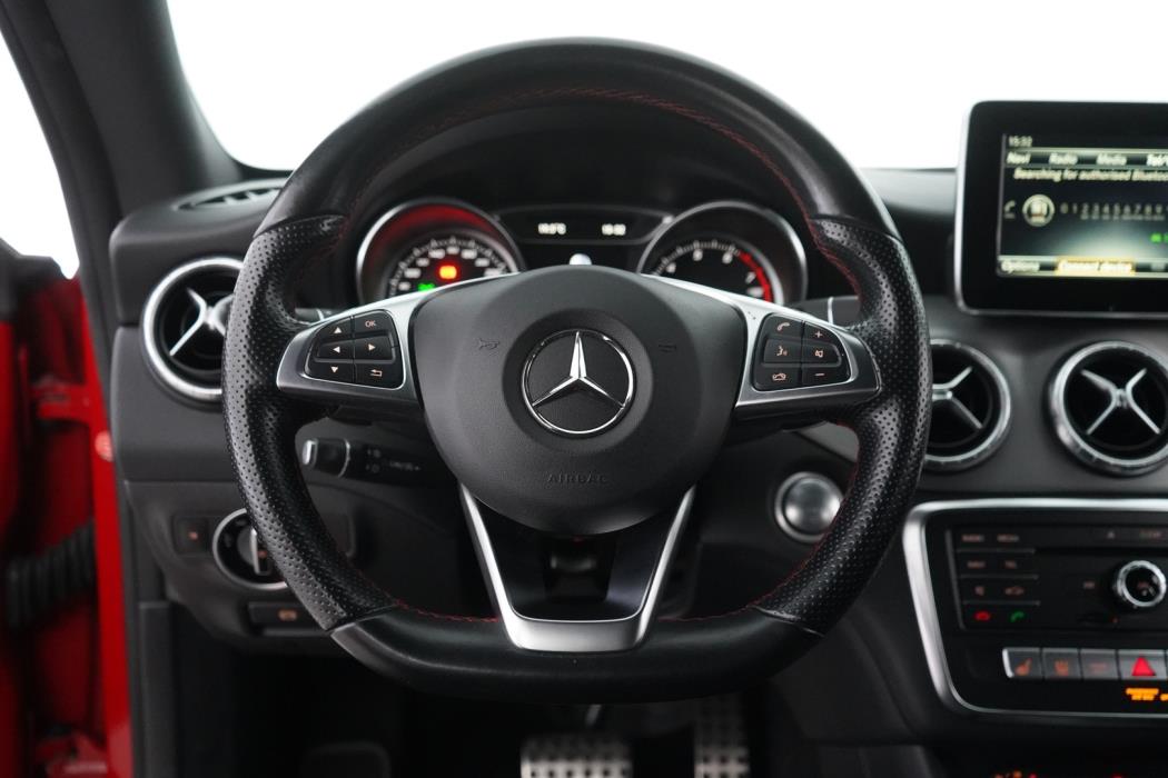 MERCEDES-BENZ CLA 2016