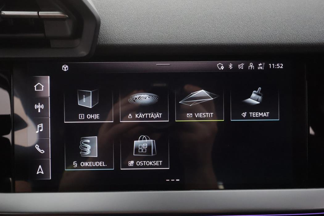 AUDI A3 2023