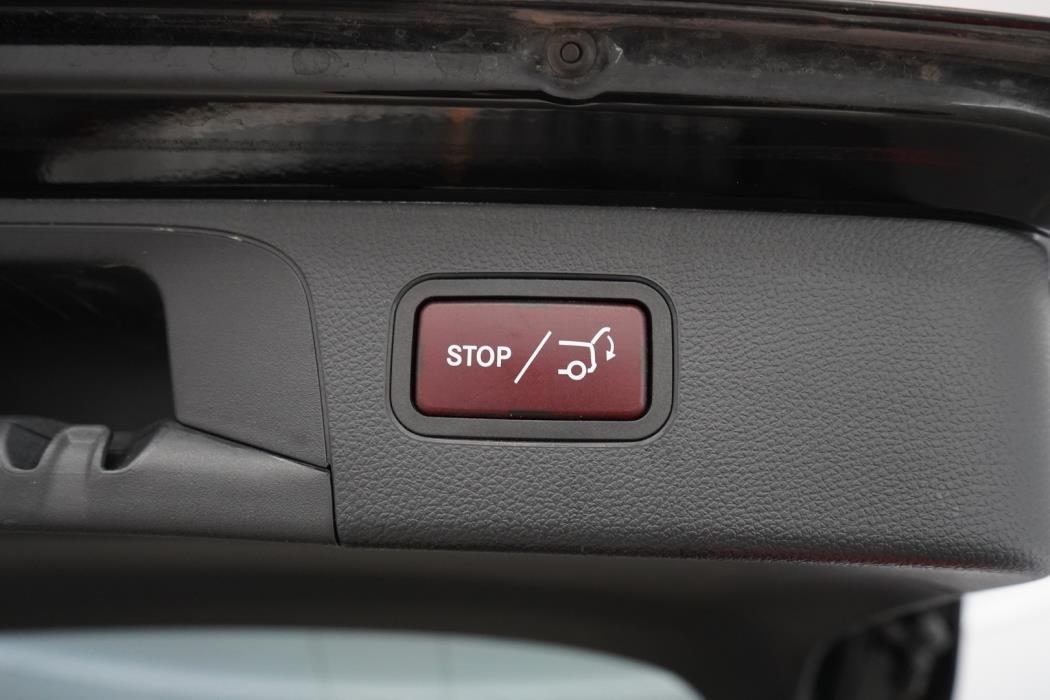 MERCEDES-BENZ GLC 2018