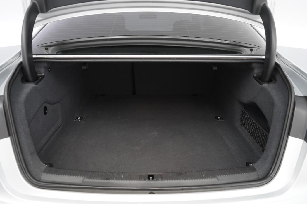 AUDI A6 2012
