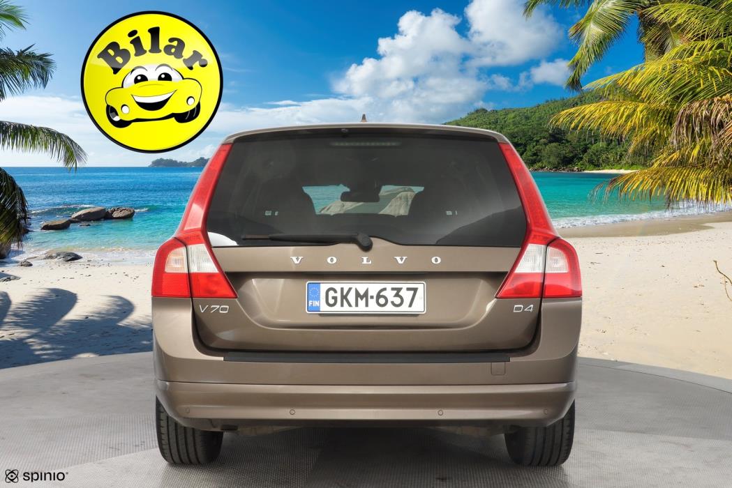VOLVO V70 2012