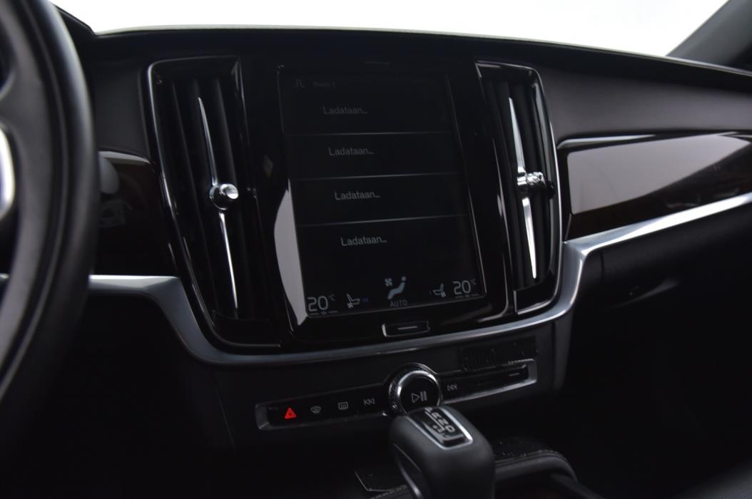 VOLVO S90 2020