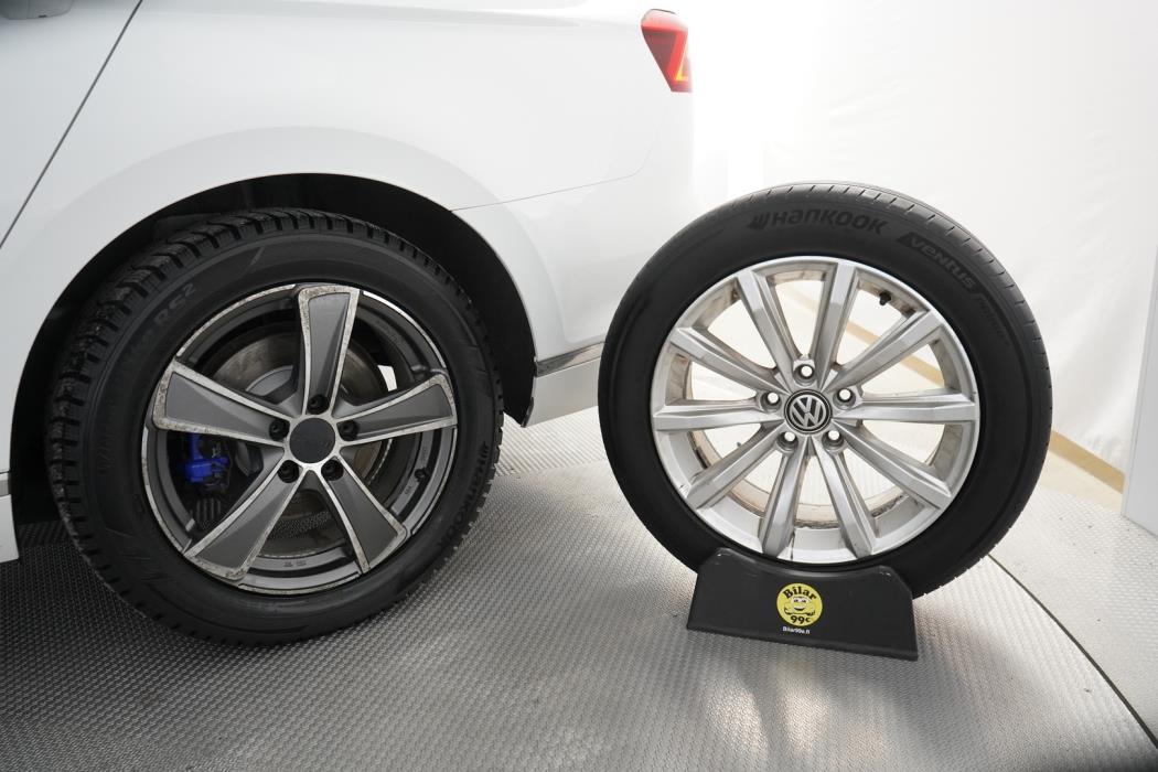 VOLKSWAGEN Passat 2017