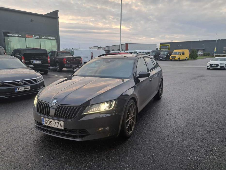 SKODA Superb 2018