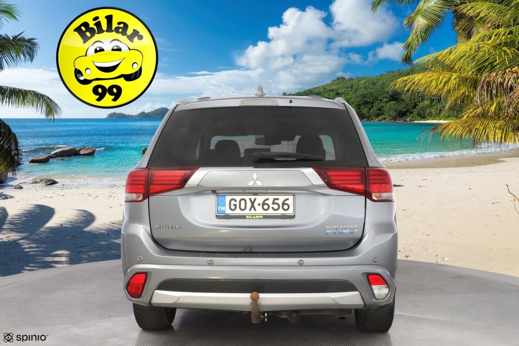 MITSUBISHI OUTLANDER PHEV 2017