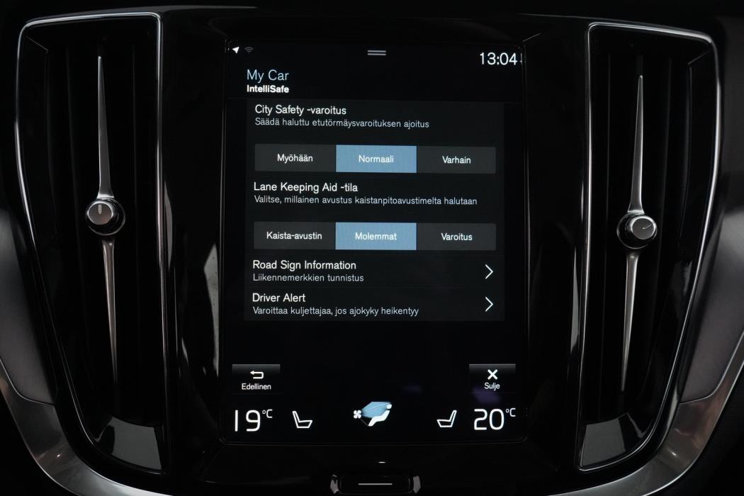 VOLVO V60 2022