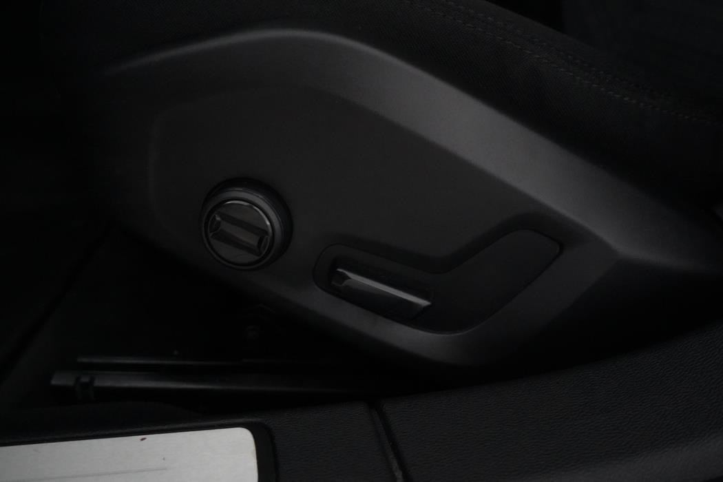 VOLVO V60 2022