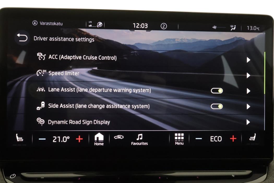 SKODA Enyaq 2022
