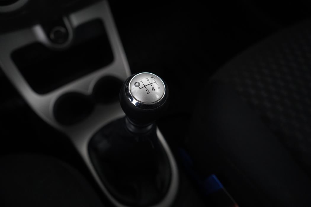 TOYOTA Urban Cruiser 2010