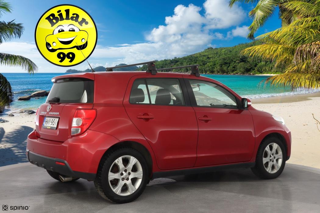 TOYOTA Urban Cruiser 2010