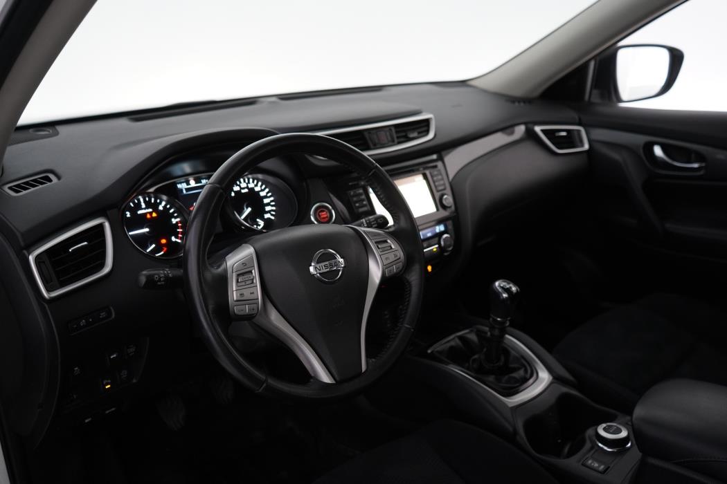 NISSAN X-Trail 2016