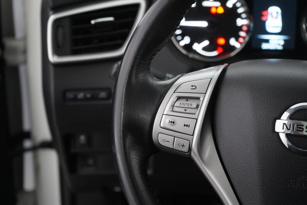 NISSAN X-Trail 2016