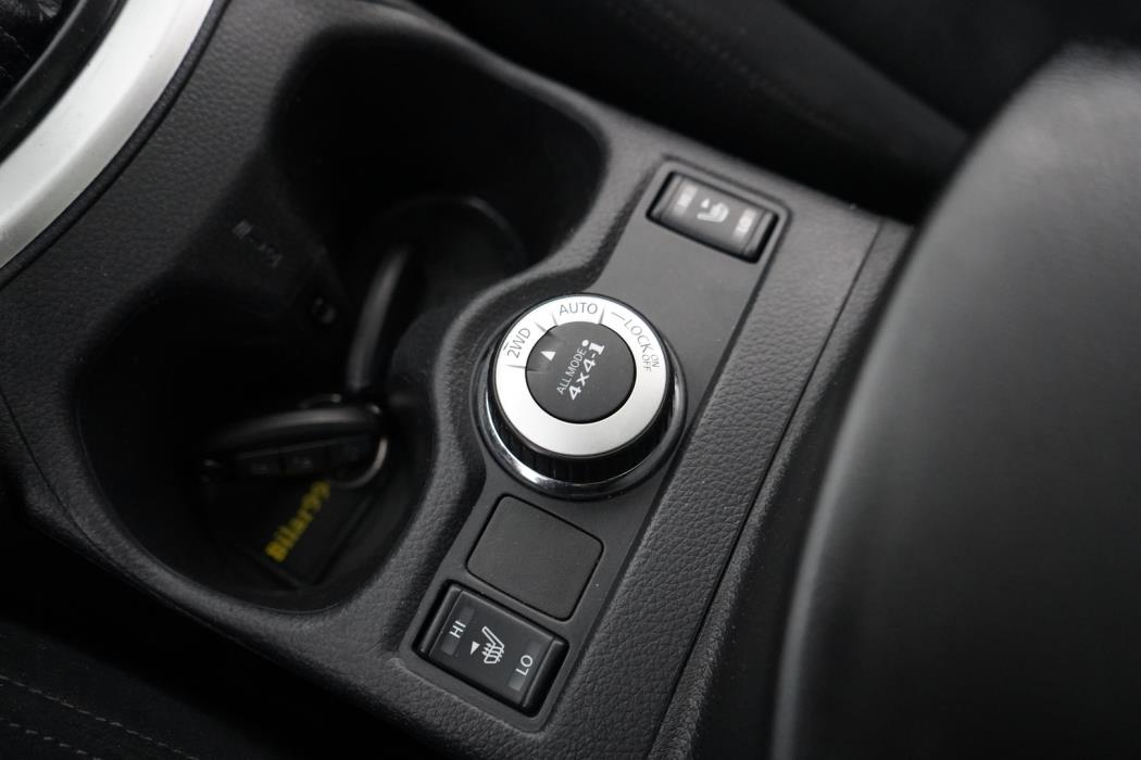 NISSAN X-Trail 2016