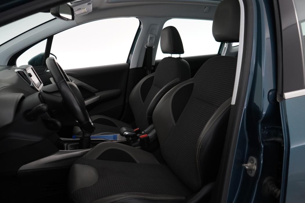 PEUGEOT 2008 2016