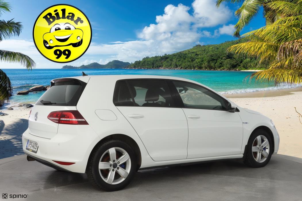 VOLKSWAGEN Golf 2016